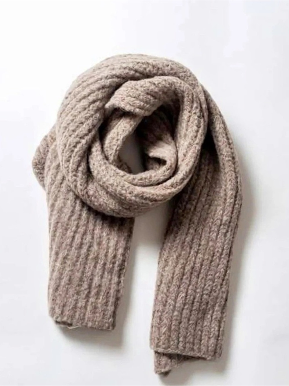 SHAINA MOTE Ribbed Knit Scarf in Brown Like New